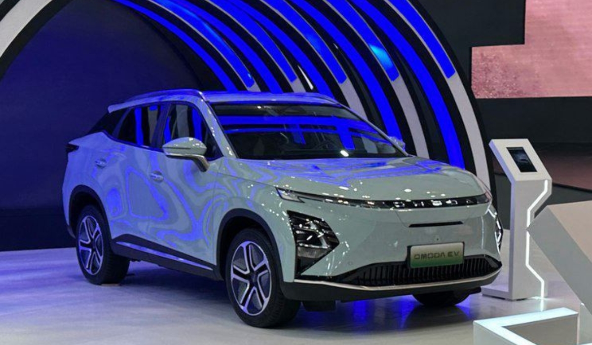 Omoda 5 EV unveiled at GIMS Qatar